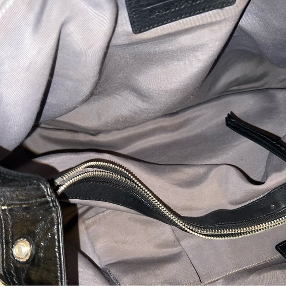 Coach Black Signature Satchel w/ Patent Leather Trim - Picture 4 of 13